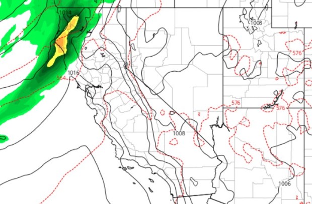 An atmospheric river storm with a ranking of 4 on a 1-5 scale was expected to bring rain to Northern California, mostly near the Oregon border starting Sunday Sept. 24, 2023, reducing fire danger and smoke that has been drifting from fires near there to the Bay Area. (Image: Tropical Tidbits.)